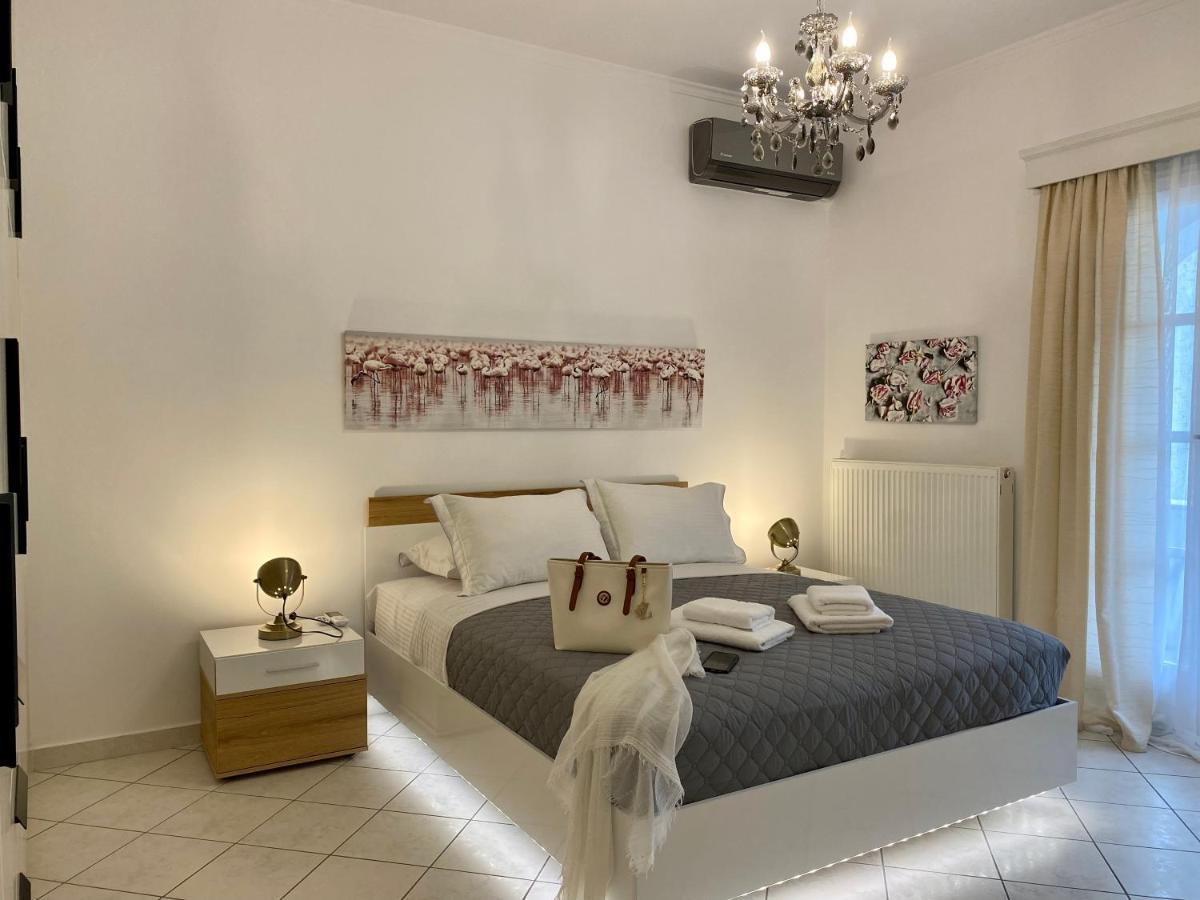 Porta Modern And Hospitable *